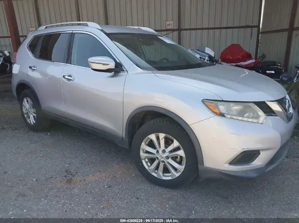 KNMAT2MV2GP635669 2016 NISSAN ROGUE - Image 1