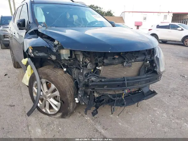 2016 NISSAN ROGUE auction photo 6