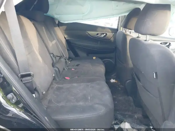 KNMAT2MV2GP642637 2016 NISSAN ROGUE - Image 8