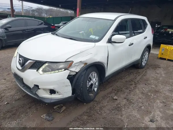 KNMAT2MV2GP647658 2016 NISSAN ROGUE - Image 2