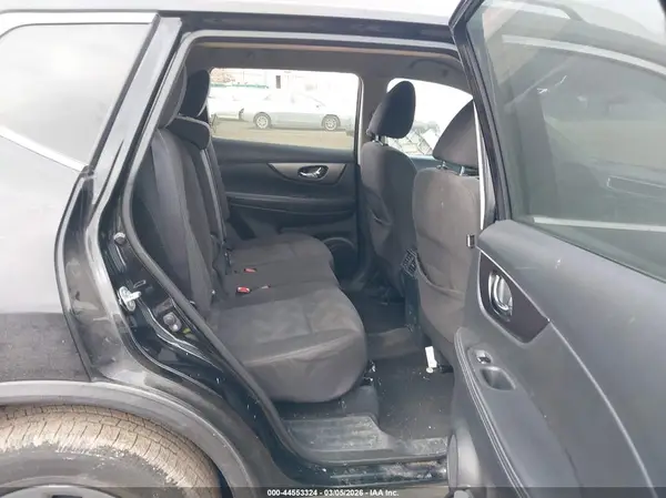 KNMAT2MV2GP649006 2016 NISSAN ROGUE - Image 8