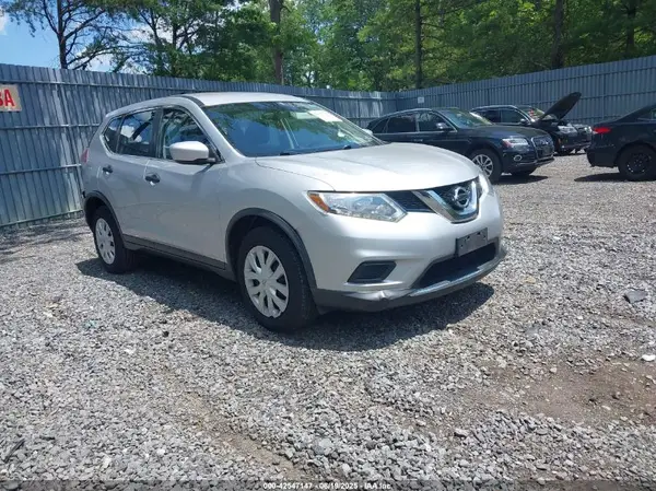 KNMAT2MV2GP650429 2016 NISSAN ROGUE - Image 1