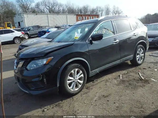 KNMAT2MV2GP657591 2016 NISSAN ROGUE - Image 2