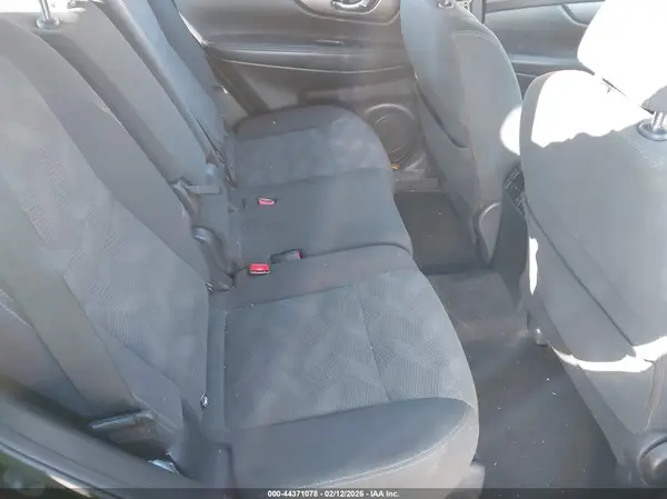 KNMAT2MV2GP660393 2016 NISSAN ROGUE - Image 8