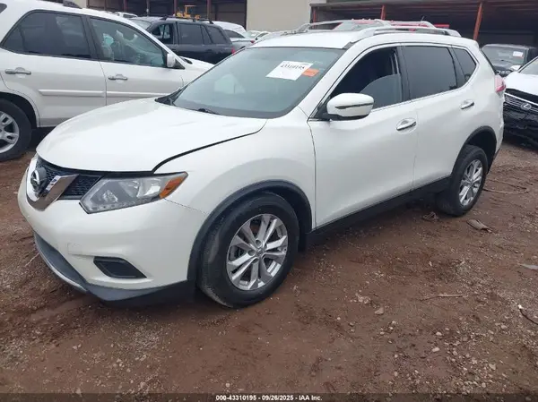 KNMAT2MV2GP664878 2016 NISSAN ROGUE - Image 2