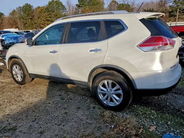 KNMAT2MV2GP667912 2016 NISSAN ROGUE - Image 2