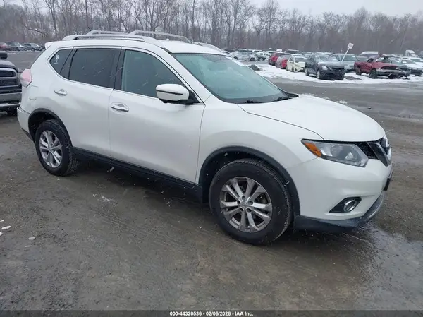 KNMAT2MV2GP671085 2016 NISSAN ROGUE - Image 1