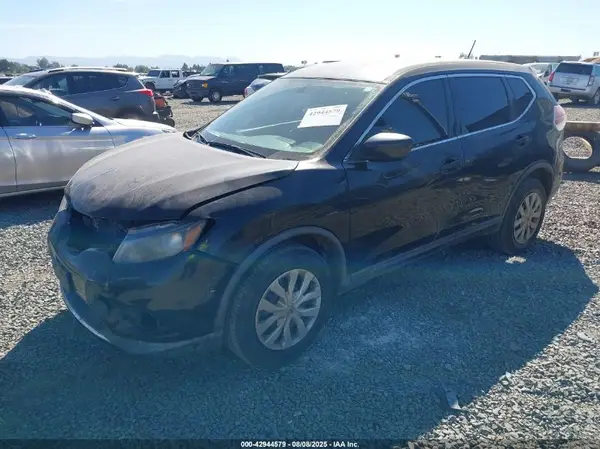 KNMAT2MV2GP676657 2016 NISSAN ROGUE - Image 2