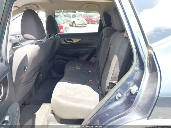 KNMAT2MV2GP679381 2016 NISSAN ROGUE - Image 8