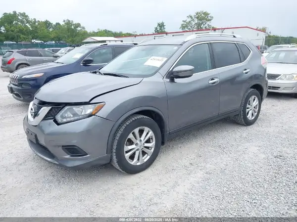 KNMAT2MV2GP682264 2016 NISSAN ROGUE - Image 2