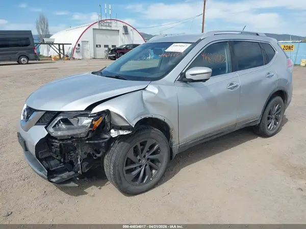 KNMAT2MV2GP685021 2016 NISSAN ROGUE - Image 2