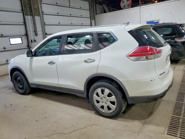 KNMAT2MV2GP696651 2016 NISSAN ROGUE - Image 2