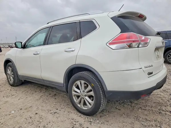 KNMAT2MV2GP699503 2016 NISSAN ROGUE - Image 2
