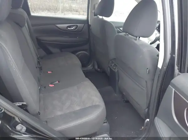 KNMAT2MV2GP702738 2016 NISSAN ROGUE - Image 8