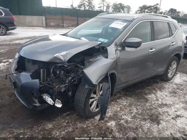 KNMAT2MV2GP712945 2016 NISSAN ROGUE - Image 2