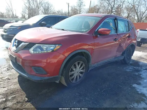 KNMAT2MV2GP718079 2016 NISSAN ROGUE - Image 2