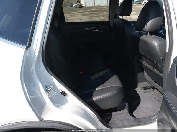 KNMAT2MV2GP721810 2016 NISSAN ROGUE - Image 8