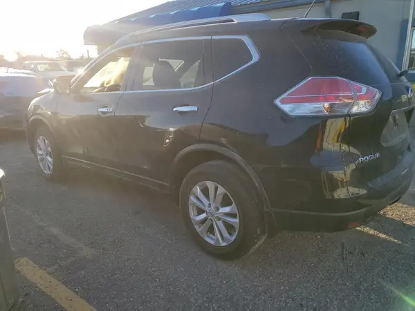 KNMAT2MV2GP723654 2016 NISSAN ROGUE - Image 2