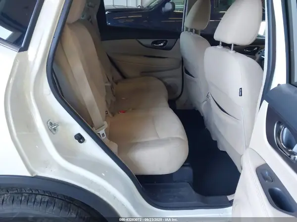KNMAT2MV2GP724206 2016 NISSAN ROGUE - Image 8