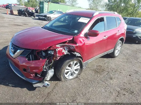 KNMAT2MV2GP727199 2016 NISSAN ROGUE - Image 2