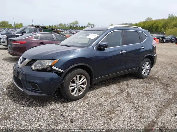 KNMAT2MV2GP727719 2016 NISSAN ROGUE - Image 2