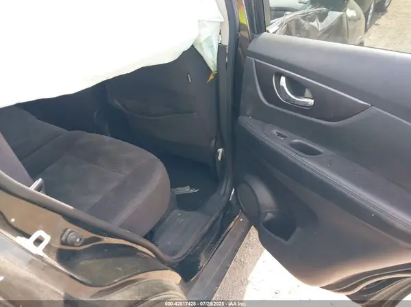 KNMAT2MV2GP730023 2016 NISSAN ROGUE - Image 8