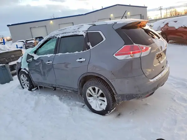 KNMAT2MV2GP735190 2016 NISSAN ROGUE - Image 2