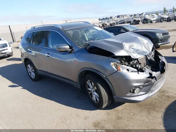 KNMAT2MV2GP736209 2016 NISSAN ROGUE - Image 1
