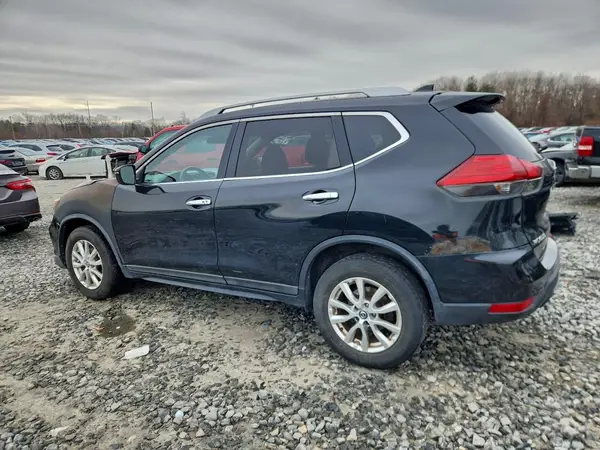 KNMAT2MV2HP504341 2017 NISSAN ROGUE - Image 2