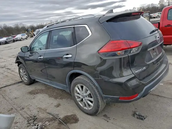 KNMAT2MV2HP505389 2017 NISSAN ROGUE - Image 2