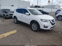 KNMAT2MV2HP507577 2017 NISSAN ROGUE