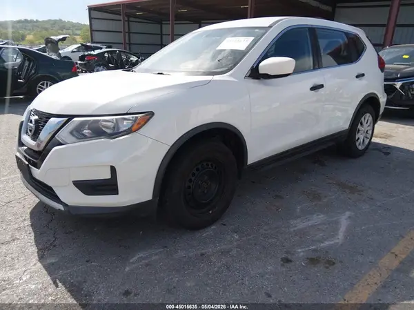 KNMAT2MV2HP523391 2017 NISSAN ROGUE - Image 2