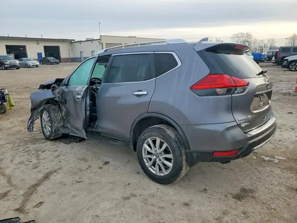 KNMAT2MV2HP524508 2017 NISSAN ROGUE - Image 2