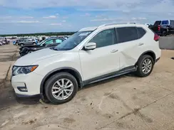 KNMAT2MV2HP528090 2017 NISSAN ROGUE