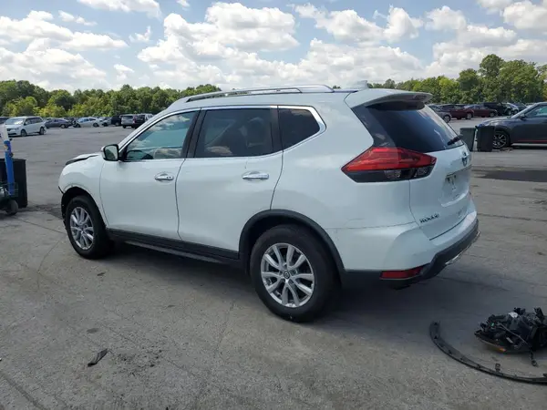 KNMAT2MV2HP528350 2017 NISSAN ROGUE - Image 2