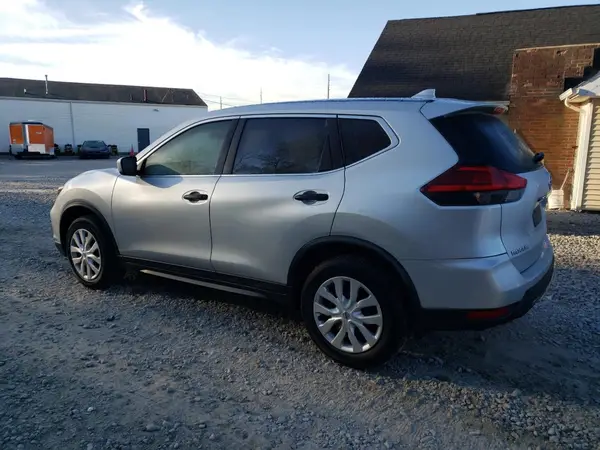 KNMAT2MV2HP537890 2017 NISSAN ROGUE - Image 2