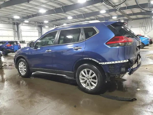 KNMAT2MV2HP540899 2017 NISSAN ROGUE - Image 2