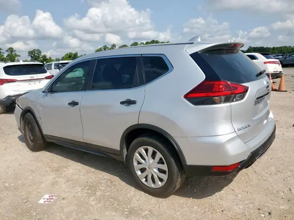 KNMAT2MV2HP548632 2017 NISSAN ROGUE - Image 2