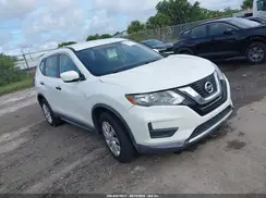 KNMAT2MV2HP560411 2017 NISSAN ROGUE