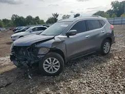 KNMAT2MV2HP572610 2017 NISSAN ROGUE