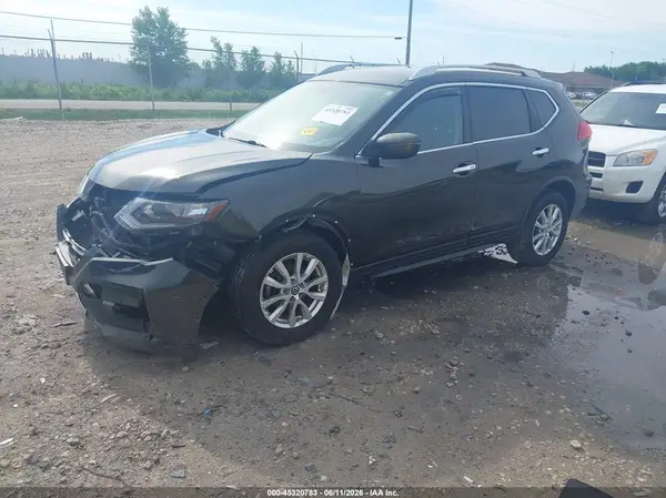 KNMAT2MV2HP575572 2017 NISSAN ROGUE - Image 2