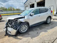 KNMAT2MV2HP582201 2017 NISSAN ROGUE