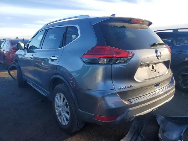KNMAT2MV2HP591528 2017 NISSAN ROGUE - Image 2