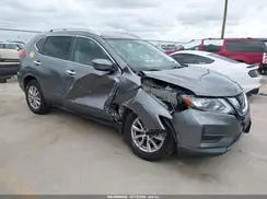 KNMAT2MV2HP591559 2017 NISSAN ROGUE