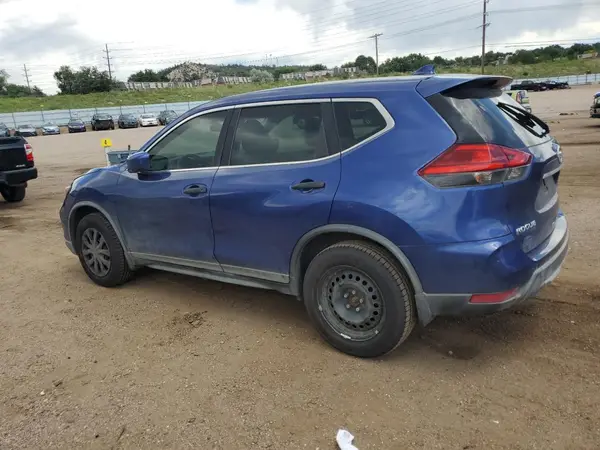 KNMAT2MV2HP592355 2017 NISSAN ROGUE - Image 2