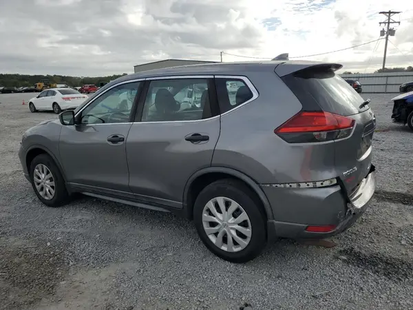 KNMAT2MV2HP597149 2017 NISSAN ROGUE - Image 2