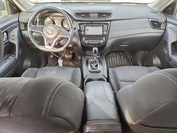 KNMAT2MV2HP601393 2017 NISSAN ROGUE - Image 8
