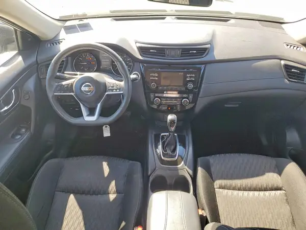 KNMAT2MV2HP604990 2017 NISSAN ROGUE - Image 8