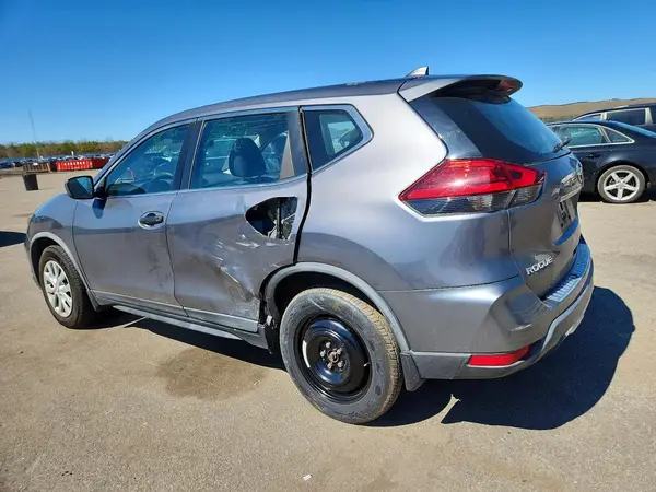 KNMAT2MV2HP610305 2017 NISSAN ROGUE - Image 2