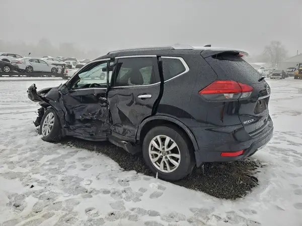 KNMAT2MV2HP610885 2017 NISSAN ROGUE - Image 2